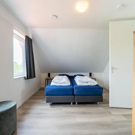 In South Holland By Stompaarde Plas *