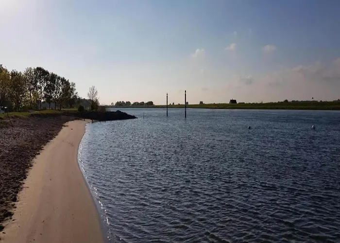 בית נופש In South Holland By Stompaarde Plas *