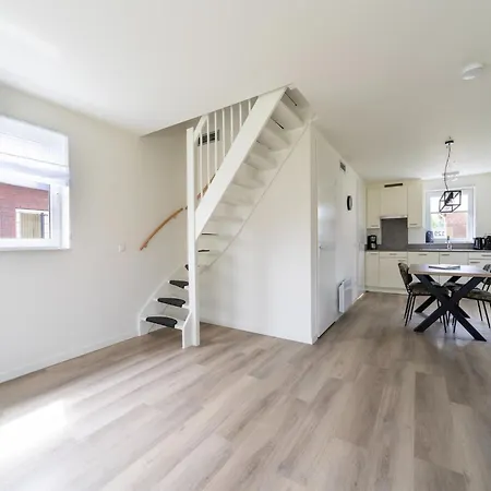 Nyaraló In South Holland By Stompaarde Plas *