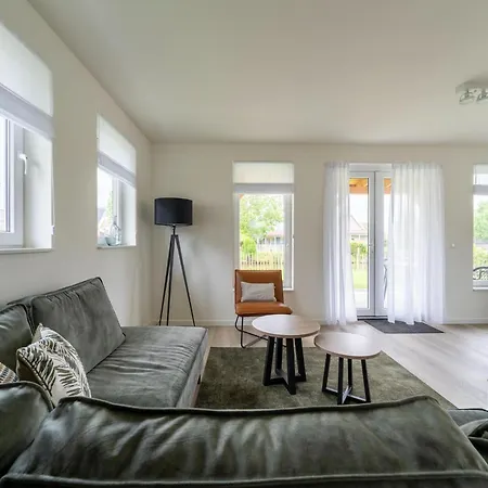 In South Holland By Stompaarde Plas *