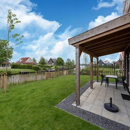 In South Holland By Stompaarde Plas