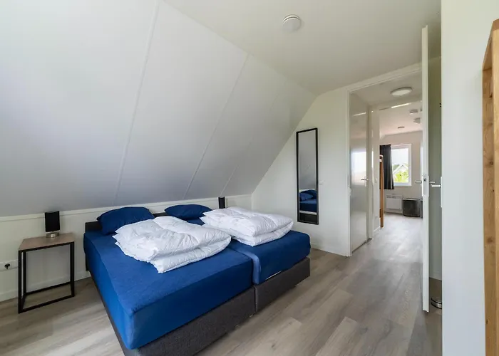 In South Holland By Stompaarde Plas *