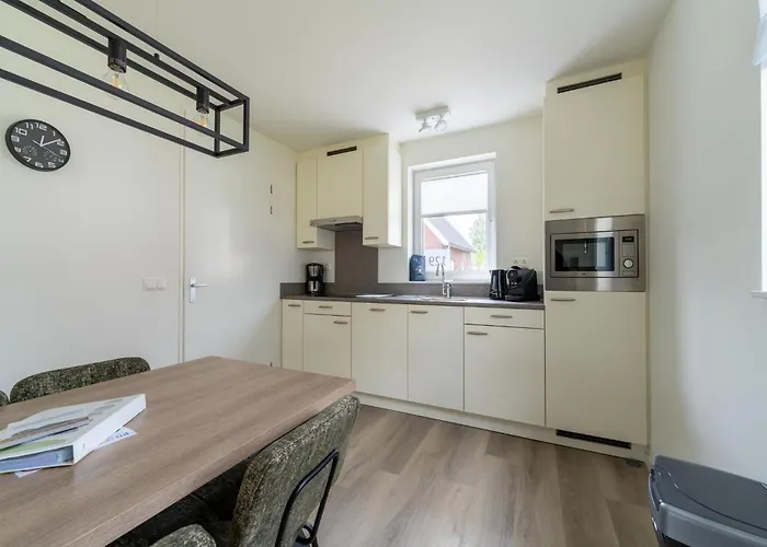 In South Holland By Stompaarde Plas Tatil Evi Simonshaven